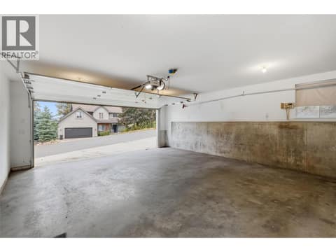 Photo 34 of 2145 Chilcotin Crescent, Dilworth Mountain, Kelowna
