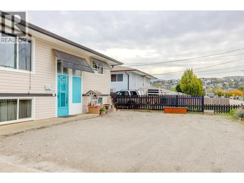 Photo 4 of 2603 41 Street, City of Vernon