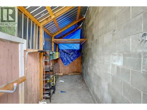 Photo 56 of 2603 41 Street, City of Vernon