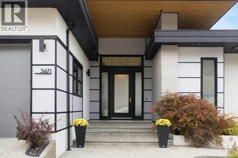 Photo 12 of 3671 McKinley Beach Drive, McKinley Landing, Kelowna