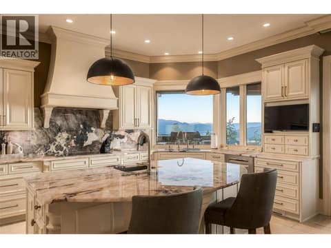 Photo 20 of 706 Highpointe Court, Glenmore, Kelowna