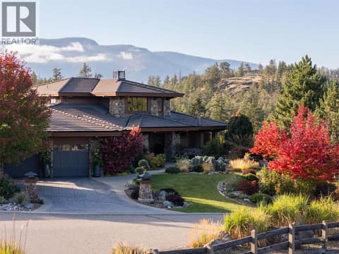 Photo 4 of 706 Highpointe Court, Glenmore, Kelowna