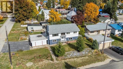 Photo 2 of 1614 Cook Avenue, Rossland