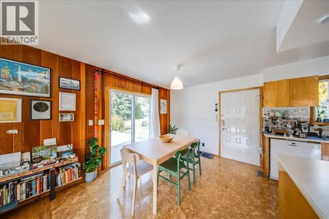 Photo 6 of 1614 Cook Avenue, Rossland