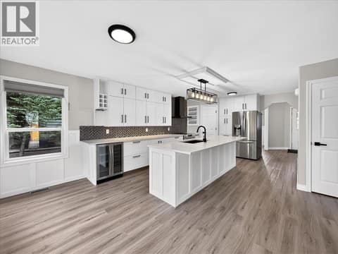 Photo 10 of 640 Upper Lakeview Road Unit# 48, Invermere Rural