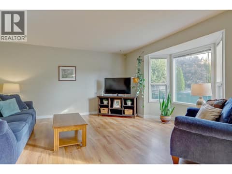 Photo 14 of 4209 25 Street Unit# 7, Harwood, Vernon