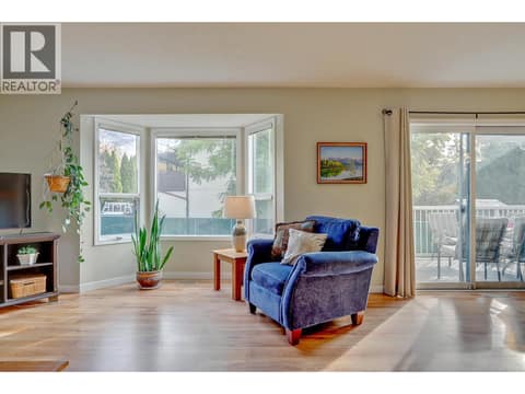 Photo 15 of 4209 25 Street Unit# 7, Harwood, Vernon