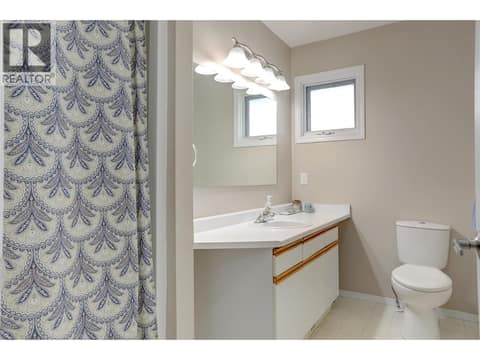 Photo 26 of 4209 25 Street Unit# 7, Harwood, Vernon
