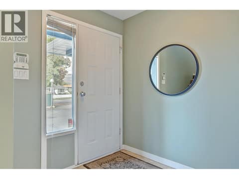 Photo 3 of 4209 25 Street Unit# 7, Harwood, Vernon