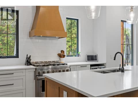 Photo 15 of 2475 Maquinna Road, South East Kelowna