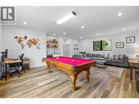 2nd floor at 2475 Maquinna Road, South East Kelowna
