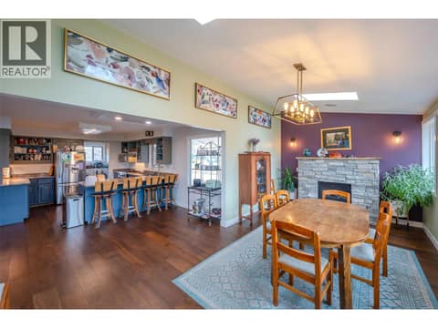 Photo 16 of 6521 BELLEVUE Drive, Oliver