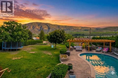 Backyard at 6521 BELLEVUE Drive, Oliver