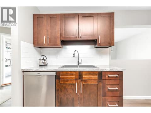 Photo 6 of 1329 KLO Road Unit# 404, Springfield/Spall, Kelowna