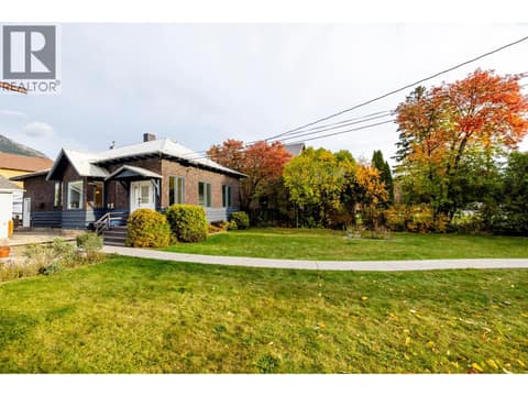 Photo 10 of 761 4th Avenue, Fernie