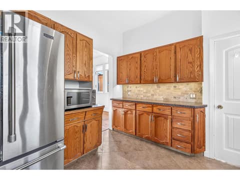 Photo 34 of 761 4th Avenue, Fernie