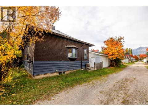 Photo 56 of 761 4th Avenue, Fernie