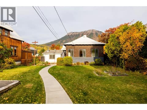 Photo 6 of 761 4th Avenue, Fernie