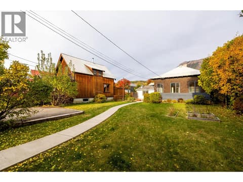 Photo 7 of 761 4th Avenue, Fernie