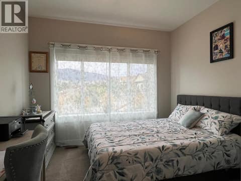 Photo 14 of 457 4 th Street, Swan Lake West, Vernon