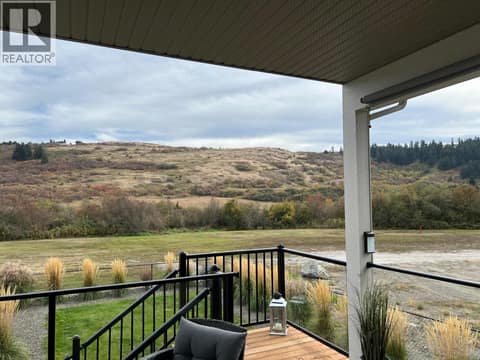 Photo 19 of 457 4 th Street, Swan Lake West, Vernon