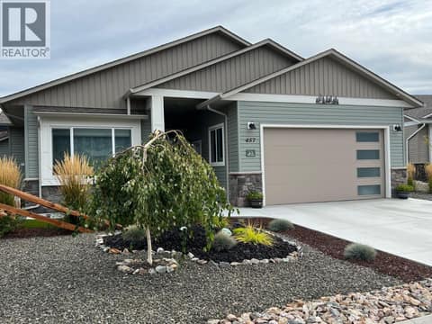 Photo 2 of 457 4 th Street, Swan Lake West, Vernon