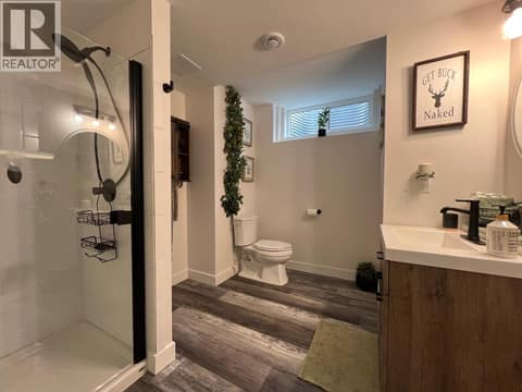 Photo 23 of 457 4 th Street, Swan Lake West, Vernon