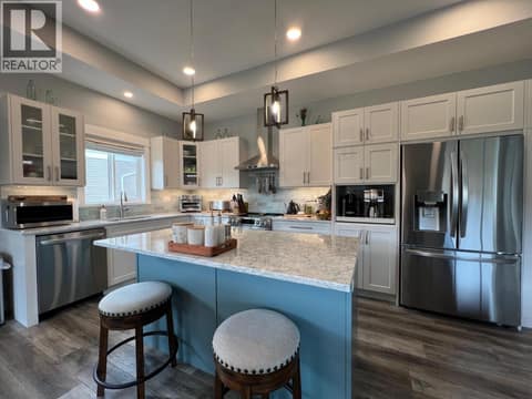 Photo 9 of 457 4 th Street, Swan Lake West, Vernon