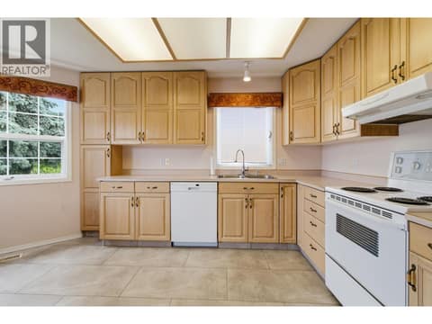 Photo 14 of 650 Lexington Drive Unit# 212, Lower Mission, Kelowna