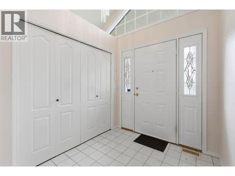 Photo 4 of 650 Lexington Drive Unit# 212, Lower Mission, Kelowna