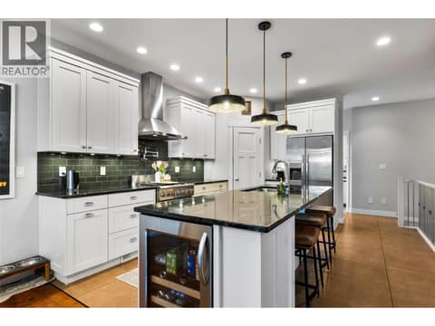 Photo 6 of 810 Woodrush Court, Westsyde, Kamloops