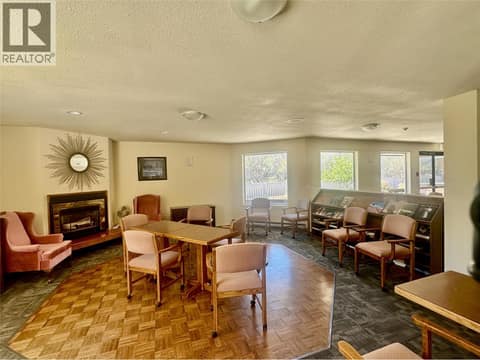 Common Area at 337 MCKINNEY Road Unit# 211, Oliver