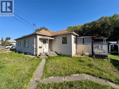 Photo 1 of 3211 35 Street, City of Vernon
