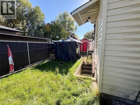 Photo 17 of 3211 35 Street, City of Vernon
