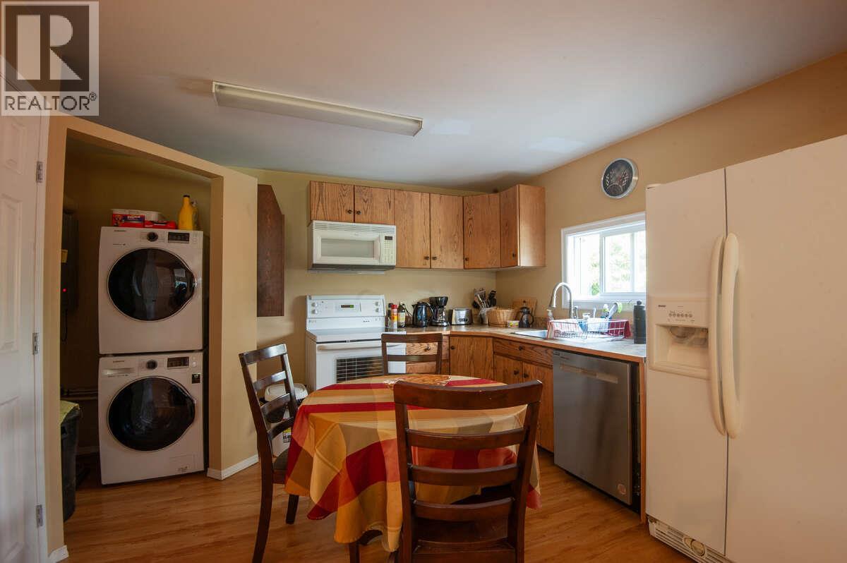 Photo 5 of 417 Copper Road, Rossland
