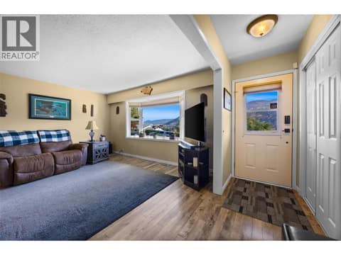 Photo 3 of 4362 Karindale Road, Westsyde, Kamloops
