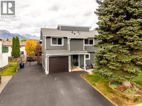 Photo 5 of 36 Mt Klauer Street, Fernie