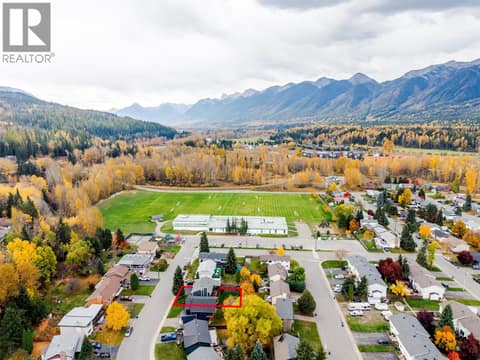 Photo 90 of 36 Mt Klauer Street, Fernie
