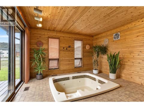 Photo 24 of 392 Valley Road N, North Glenmore, Kelowna