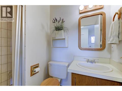Photo 41 of 392 Valley Road N, North Glenmore, Kelowna