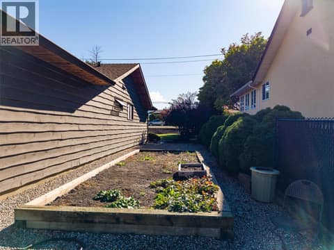 Photo 54 of 392 Valley Road N, North Glenmore, Kelowna
