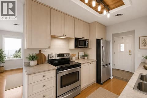 Photo 6 of 13890 Oyama Road, Lake Country East / Oyama