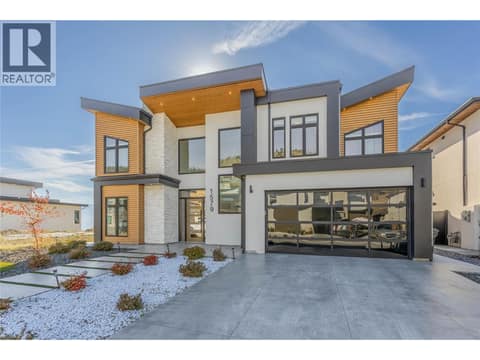 Photo 2 of 1579 Malbec Place, Lakeview Heights, West Kelowna