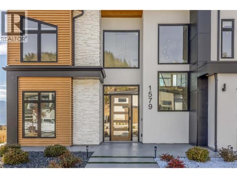 Photo 3 of 1579 Malbec Place, Lakeview Heights, West Kelowna