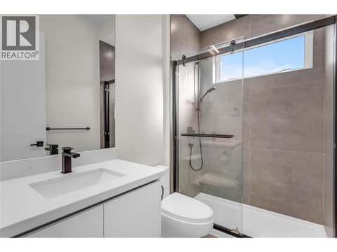 Full Bathroom on Top floor at 1579 Malbec Place, Lakeview Heights, West Kelowna