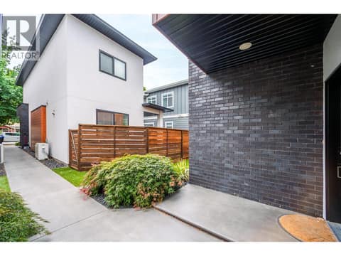 Photo 3 of 1929 Ethel Street, Springfield/Spall, Kelowna