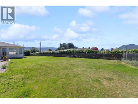 Shared Green Space at 9159 Glenmore Road Unit# 8, Lake Country South West