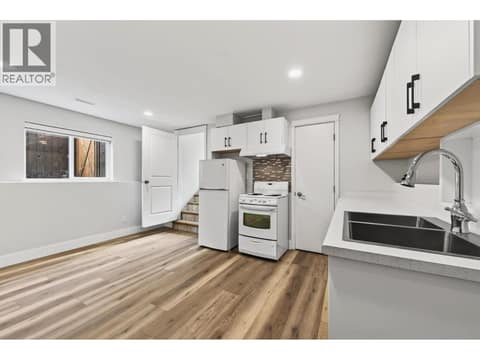 Photo 26 of 2620 Briarwood Avenue, Brocklehurst, Kamloops