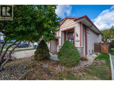 Photo 33 of 2620 Briarwood Avenue, Brocklehurst, Kamloops