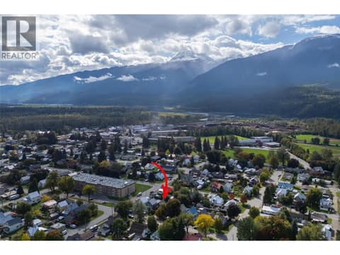 Photo 40 of 215 Sixth Street E, Revelstoke